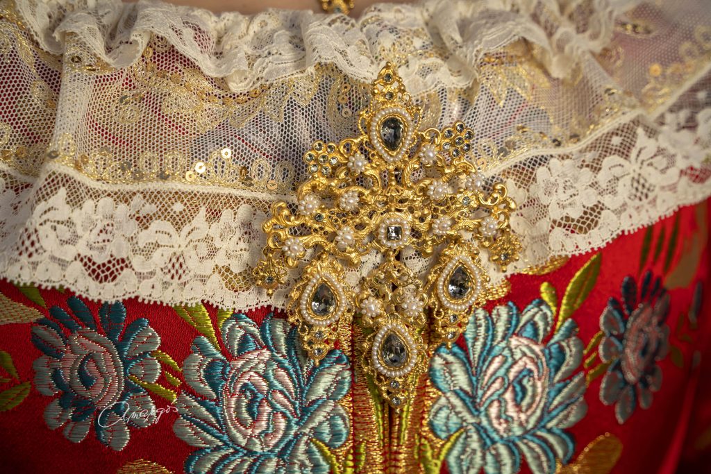 aderezos de fallera Art Antic