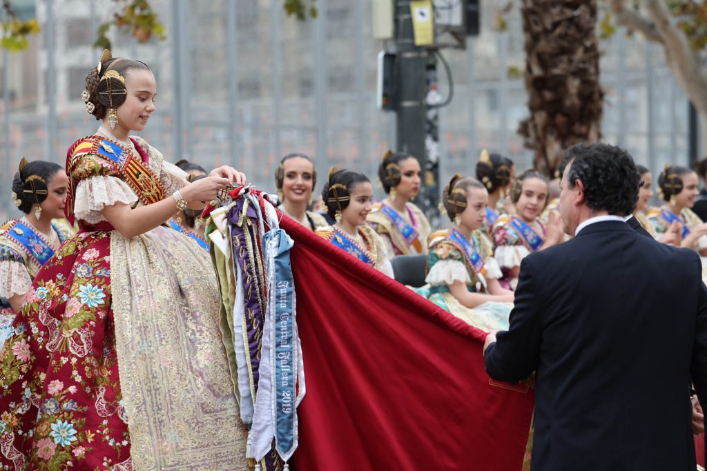 aderezos de fallera Art Antic