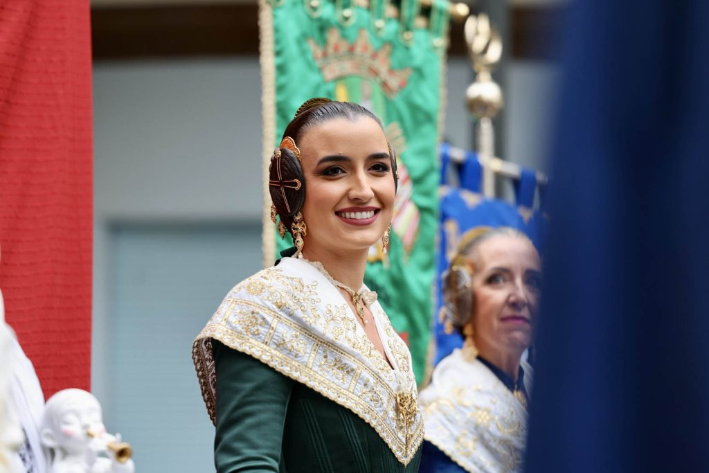 aderezos de fallera Art Antic 