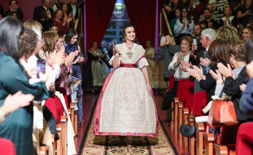 aderezos de fallera Art Antic