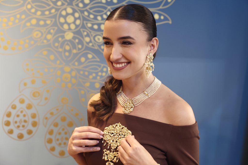 aderezos de fallera Art Antic