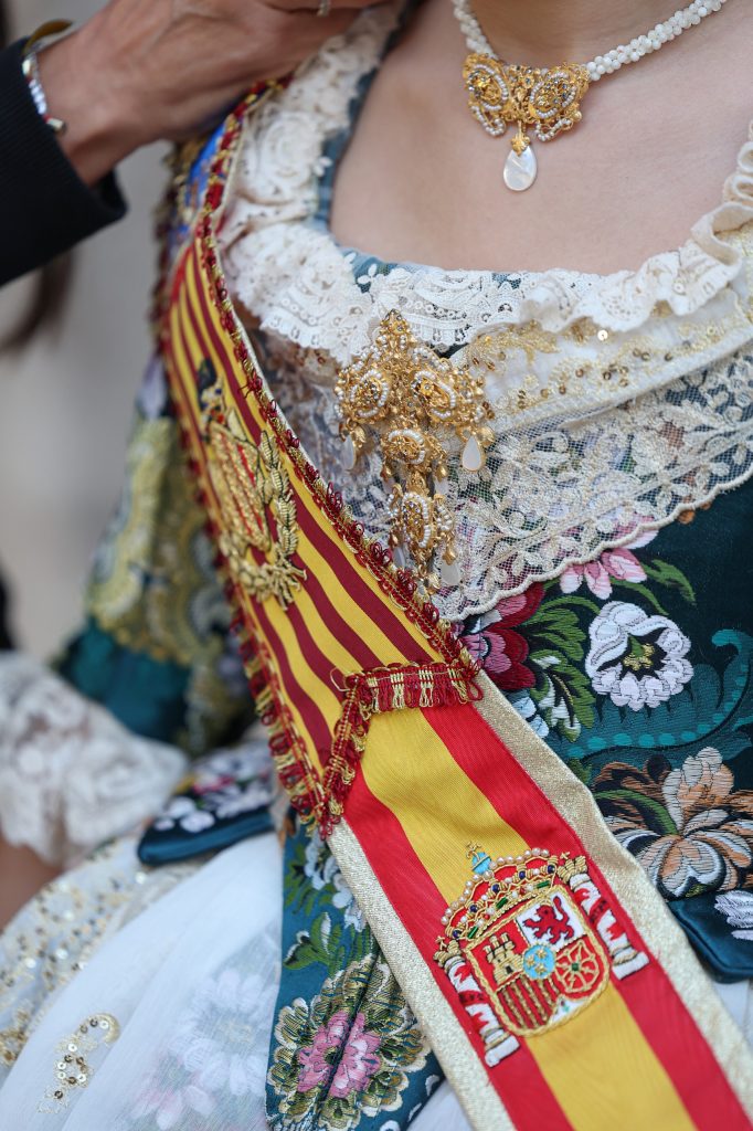aderezos de fallera Art Antic