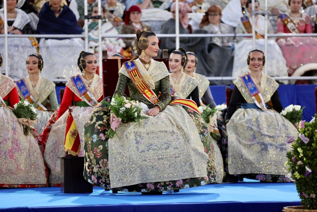 aderezos de fallera Art Antic