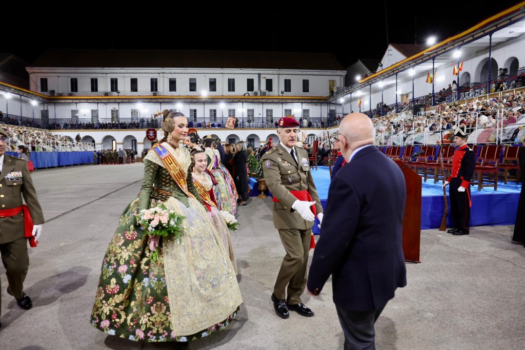 aderezos de fallera Art Antic